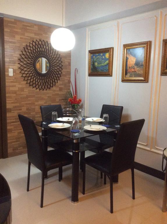 Condo At Parkside Villas Across The Airport 마닐라 외부 사진
